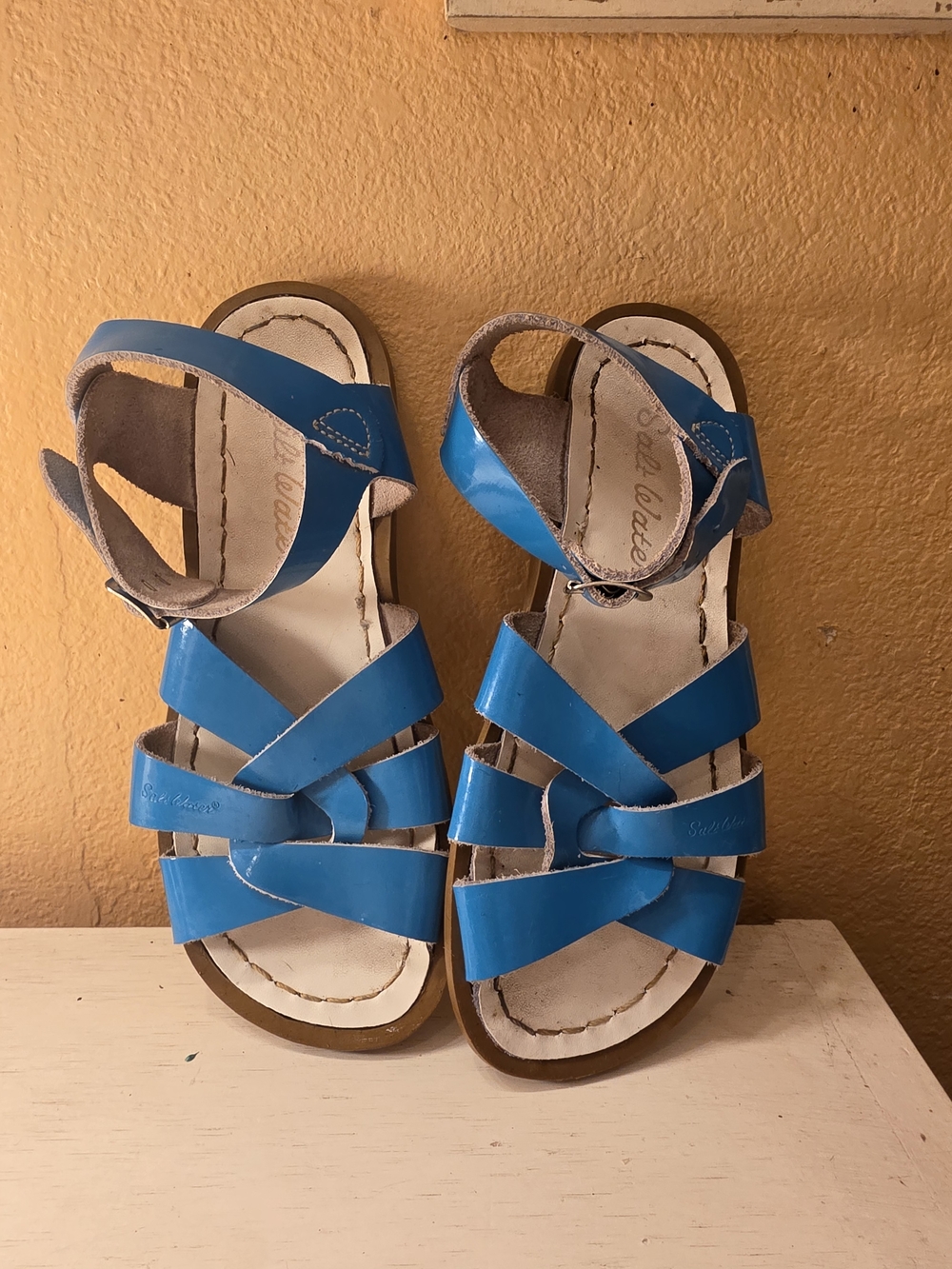 Girls Blue Strappy Buckle Sandals